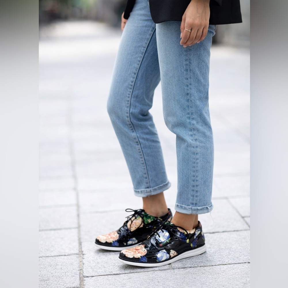 Cole Haan Grand.OS Wingtip Oxford Floral Patent Leather Lace-Up Brogue Shoes - Picture 1 of 16